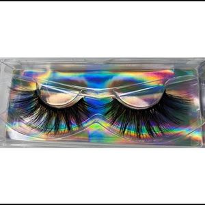 RoyalLashes in the style:Paradise🌴